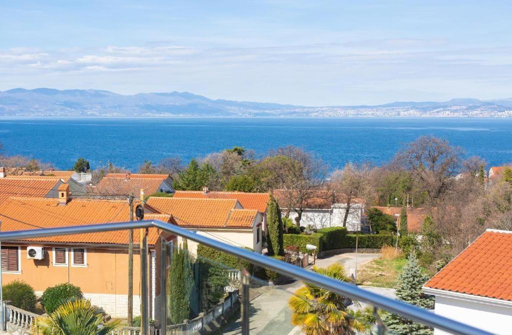 Luxury Vanessa, Apartament Nijvice